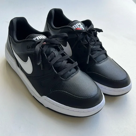 ?Owned by an Olympian?Nike Men display picture 1